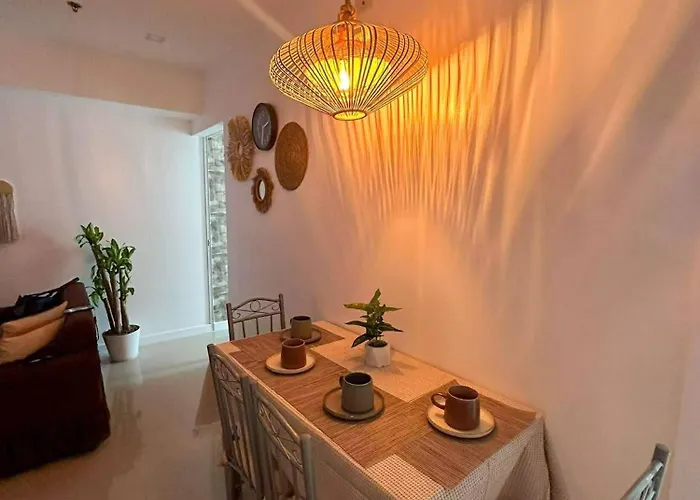 Casa Vana In Azure Staycation Aparthotel *