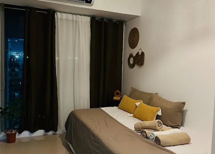 Casa Vana In Azure Staycation * Manila